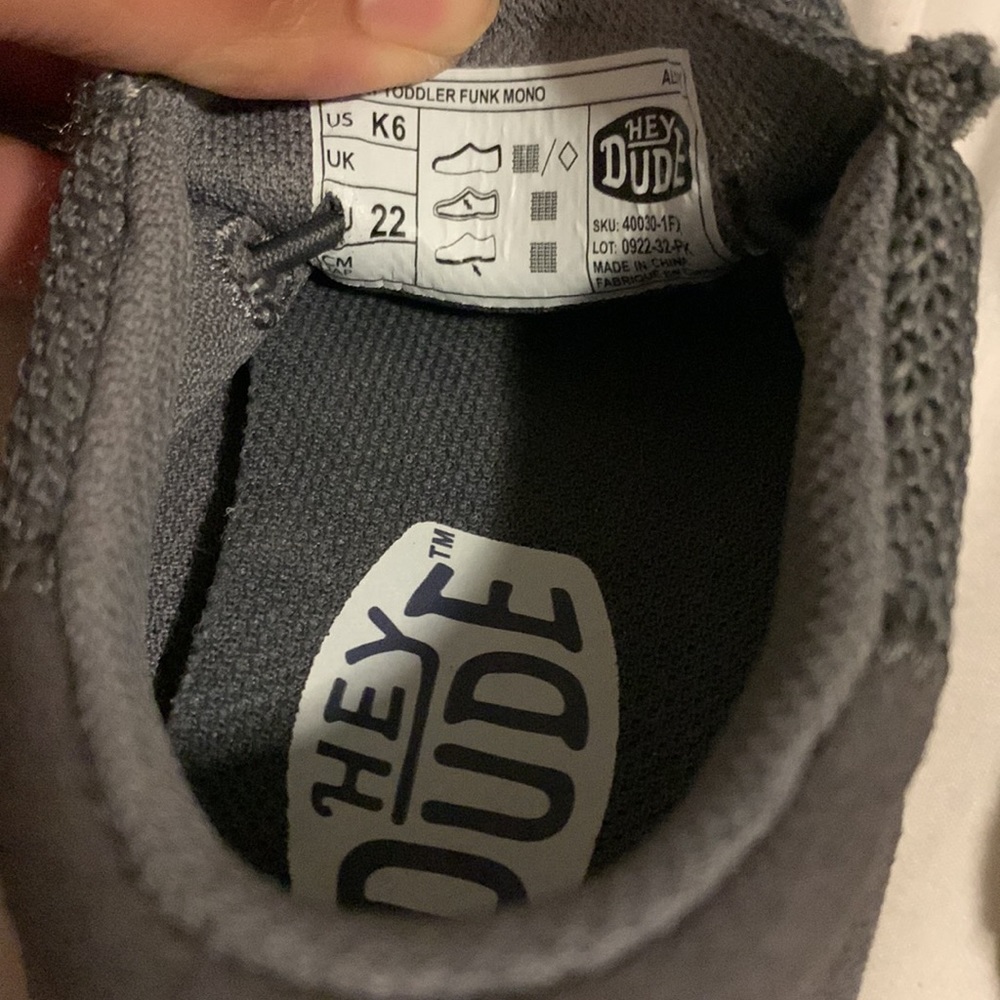 Hey Dude - Picture 3 of 6